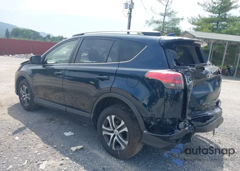 2018 Toyota Rav4 Le z USA, uszkodzony, nr VIN JTMZFREV6JJ172205